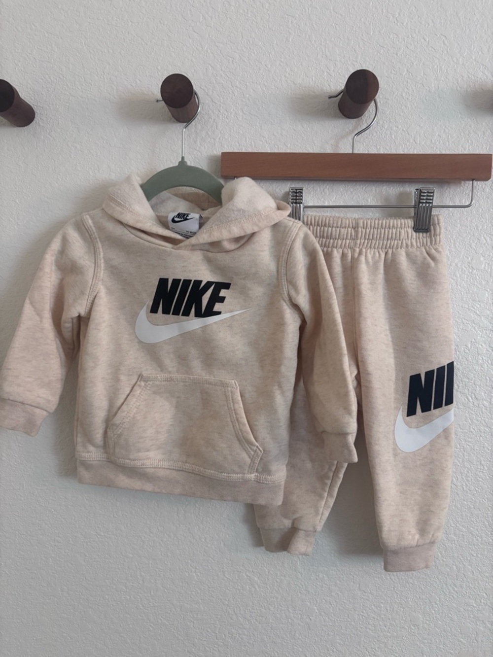 Nike Kids Beige Cream Hoodie & Joggers Set
